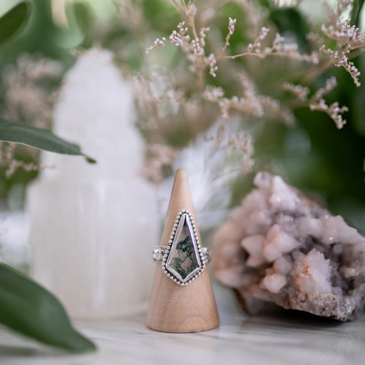 green goddess ring